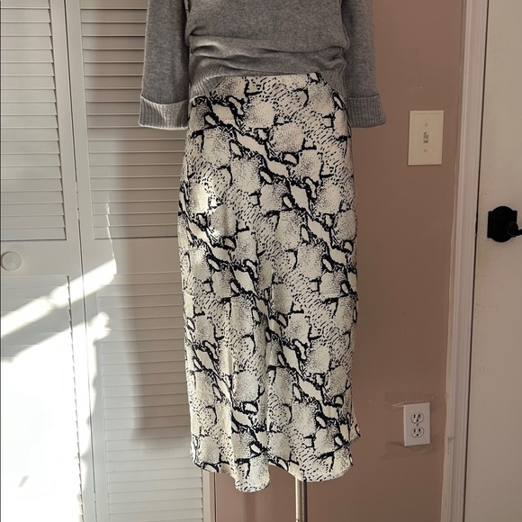 Dance & Marvel satin Maxi/ Long skirt python print with elastic band size S - Picture 3 of 16